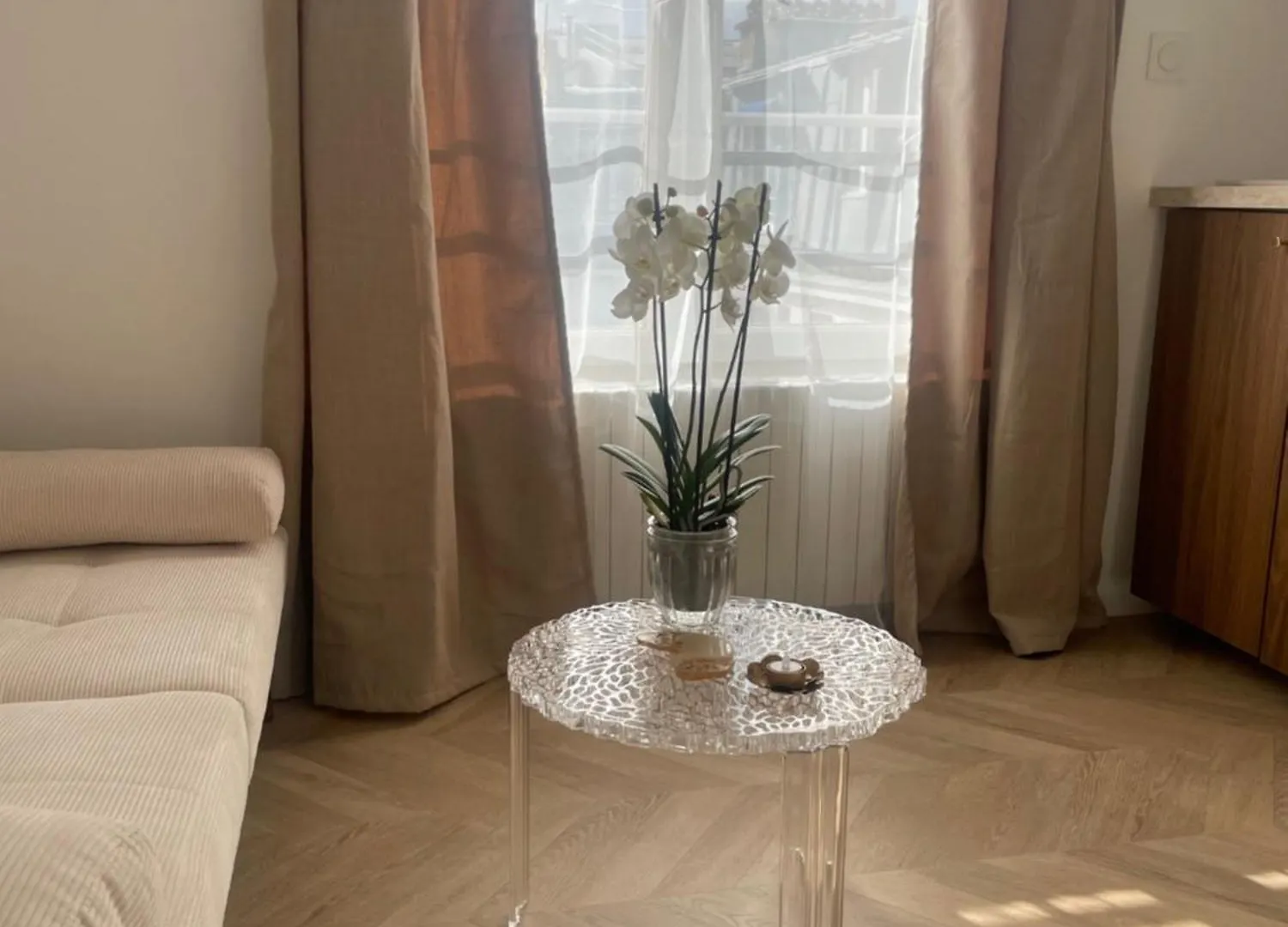 Charmant Studio Perche Sur Les Toits, 16 Eme Quartier Calme Securise- Proche Quai Seine Roland Garros Paris